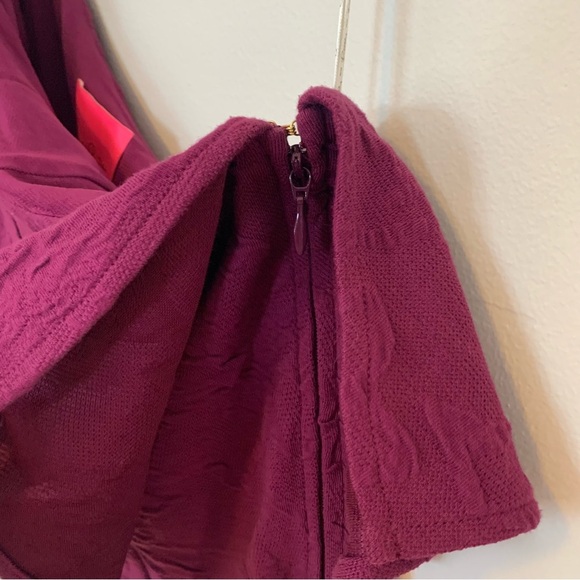 NWT Lilly Pulitzer Bordeaux One Shoulder Ruffle Sleeve Mini Dress Size 4 - Picture 4 of 10